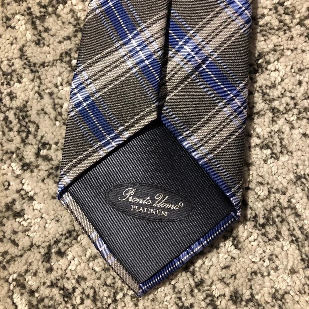 Pronto Uomo Blue, White, & Gray striped Tie
